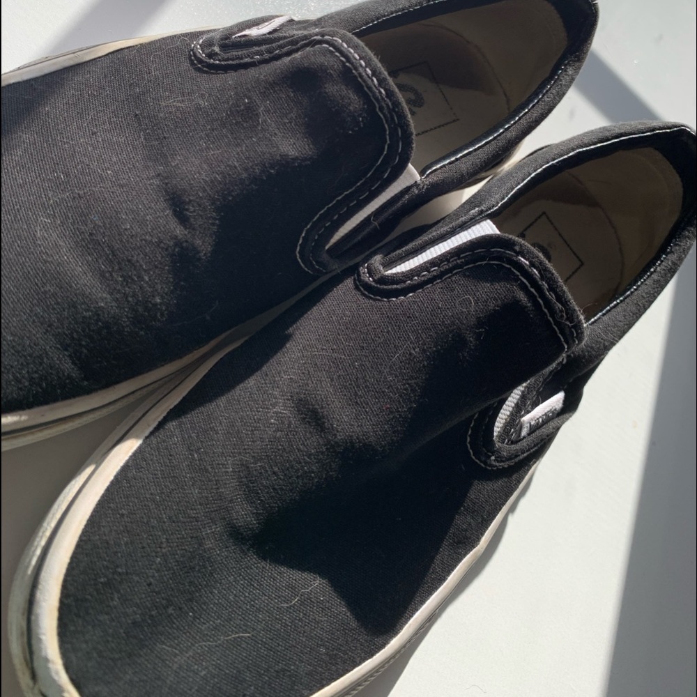 Black vans.